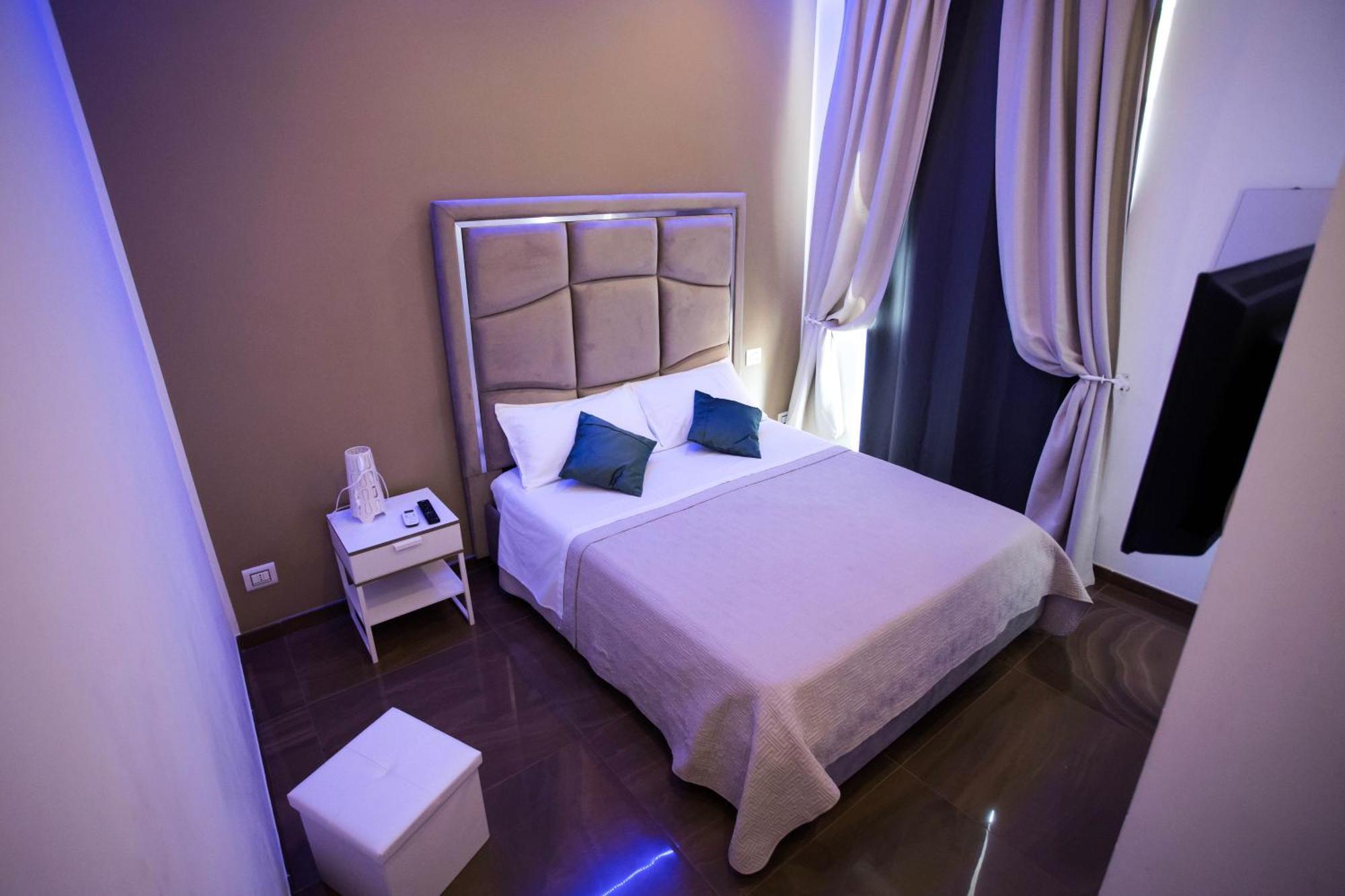 Palazzo 15 Napoli Bed & Breakfast Dış mekan fotoğraf