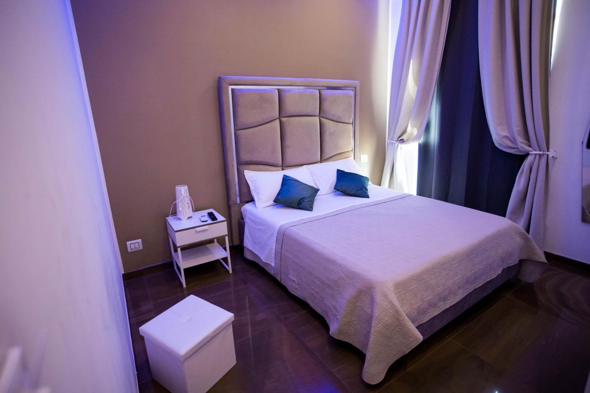 Palazzo 15 Napoli Bed & Breakfast Dış mekan fotoğraf
