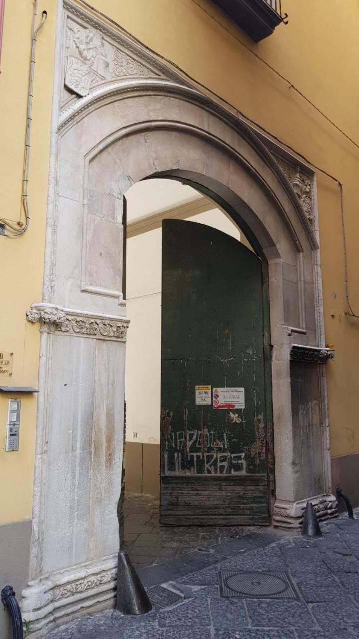 Palazzo 15 Napoli Bed & Breakfast Dış mekan fotoğraf